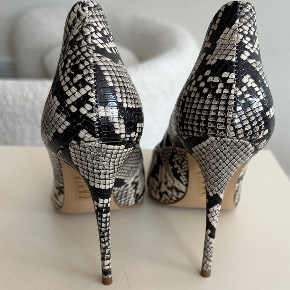 Aldo Black and Cream Snakeskin Heels - Picture 2 of 6
